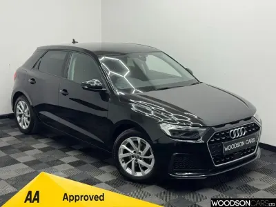 Usado Audi A1 Sportback Sport 116 HP (85 kW) 2020 Preto Citadino