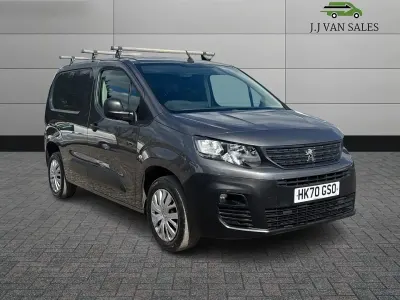 Second-hand Peugeot Partner 131 CP (96 kW) 2021 Gri Monovolum