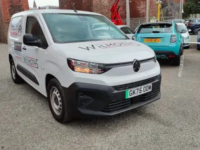 Used Citroën e-Berlingo 100 kW (136 HP) 2025 White MPV