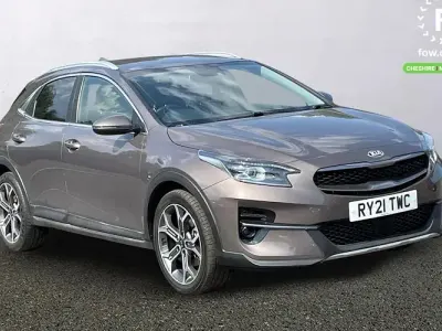 Used Kia XCeed 120 HP (88 kW) 2021 Brown SUV
