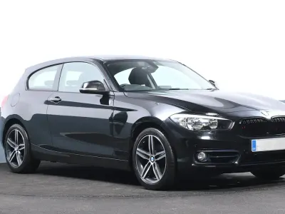 Used BMW 118 Sport Line 134 HP (98 kW) 2018 Black Hatchback
