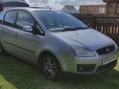 Begagnad Ford C-MAX Zetec 2004 Silver Minibuss
