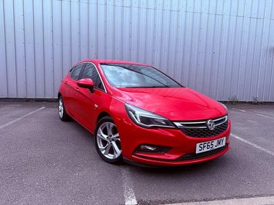 Second-hand Vauxhall Astra SRi 2016 Roșu Hatchback