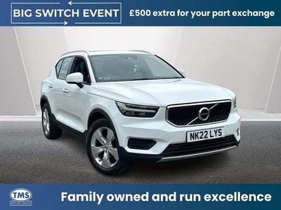 Used Volvo XC40 Momentum 161 HP (118 kW) 2022 White SUV