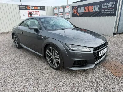 Begagnad Audi TT S-Line 180 HK (132 kW) 2016 Grå Sportkupé