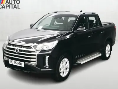 New KGM Musso 202 HP (148 kW) 2025 Black Pickup