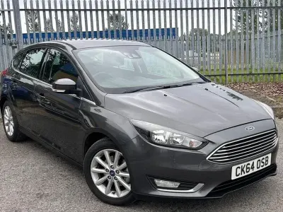 Used Ford Focus Titanium 115 HP (84 kW) 2014 Grey Hatchback