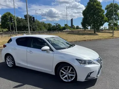 Used Lexus CT200h