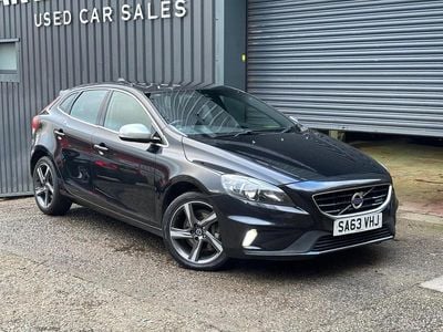 Black Used 2013 Volvo V40 R-Design Hatchback | £4,391 (Fair price)