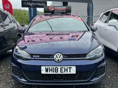 Usado VW Golf VII GTE 204 CV (150 kW) 2018 Azul Utilitario
