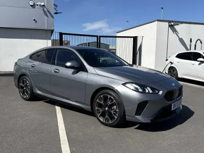 Usado BMW 220 M Sport 168 CV (123 kW) 2025 Gris Coupe