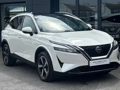 Used Nissan Qashqai N-Connecta 138 HP (101 kW) 2023 White SUV