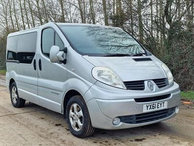 Used Renault Trafic 115 HP (84 kW) 2011 Silver MPV