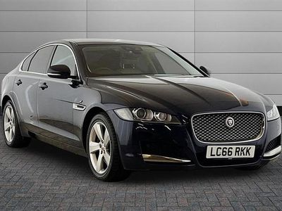Second-hand Jaguar XF Portfolio 180 CP (132 kW) 2016 Albastru Berlinǎ