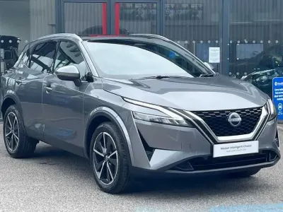 Used Nissan Qashqai Tekna 155 HP (114 kW) 2024 Grey SUV