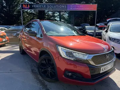 Used DS Automobiles DS4 120 HP (88 kW) 2015 Orange Hatchback