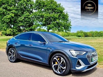 Używany Audi e-tron Advanced 300 kW (408 KM) 2020 Niebieski SUV