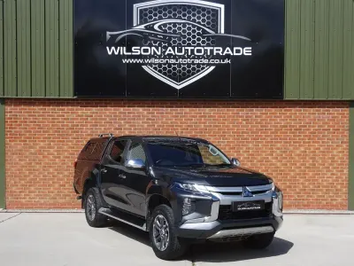 Used Mitsubishi L200 150 HP (110 kW) 2019 Grey Pickup