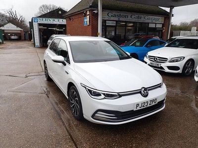 Used VW Golf VIII Edition 130 HP (95 kW) 2023 White Hatchback