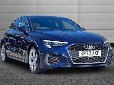 Używany Audi A3 S-Line 150 KM (110 kW) 2023 Niebieski Sedan/Limuzyna