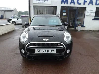Used Mini Cooper S Hatch 192 HP (141 kW) 2017 Black Hatchback