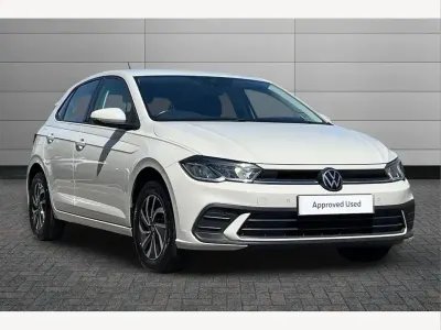 Used VW Polo Life 95 HP (69 kW) 2022 Ascot grey Hatchback