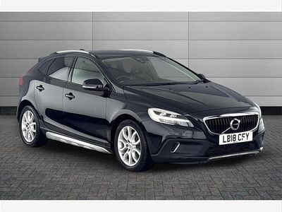 Used Volvo V40 Pro 152 HP (111 kW) 2018 Black Hatchback