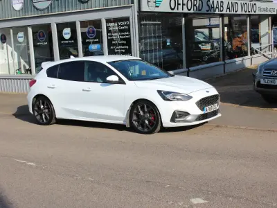 Used Ford Focus ST 2019 White Hatchback