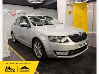 Used Skoda Octavia Elegance 2013 Silver Hatchback