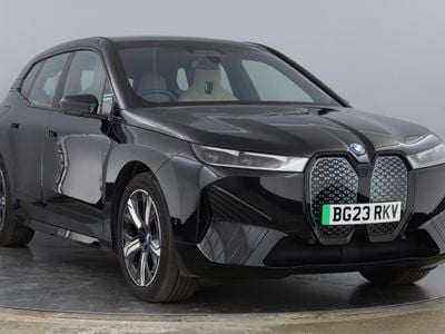 BMW iX