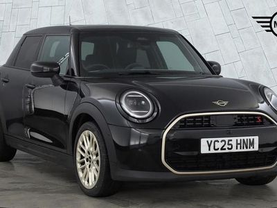 Begagnad Mini Cooper S Hatch 201 HK (147 kW) 2025 Svart Halvkombi