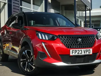 Used Peugeot 2008 GT 129 HP (94 kW) 2023 Red SUV