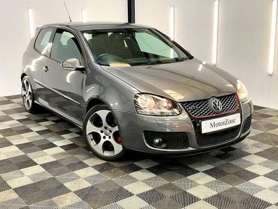 VW Golf V