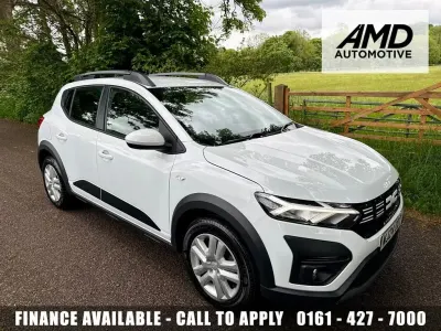 Used Dacia Sandero Expression 90 HP (66 kW) 2024 White Hatchback