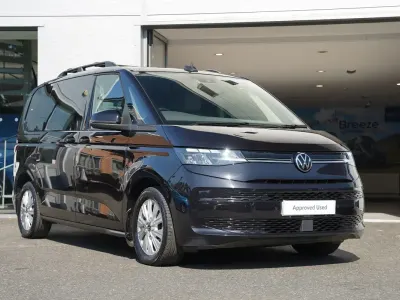 Used VW Multivan Life 218 HP (160 kW) 2024 Black MPV