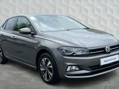 Begagnad VW Polo Match 95 HK (69 kW) 2021 Grå Halvkombi