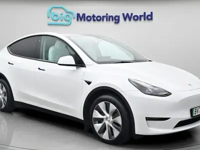 Used Tesla Model Y Long Range AWD 378 kW (514 HP) 2023 White SUV