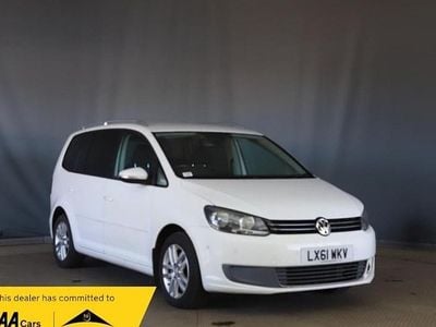 Used VW Touran SE 140 HP (102 kW) 2011 White MPV