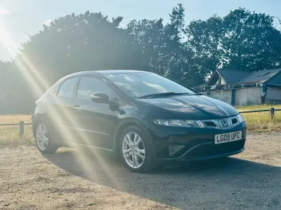 Used Honda Civic ES 140 HP (102 kW) 2009 Black Hatchback