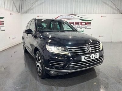 Black Used 2016 VW Touareg R-line SUV | £12,999 (Good price)