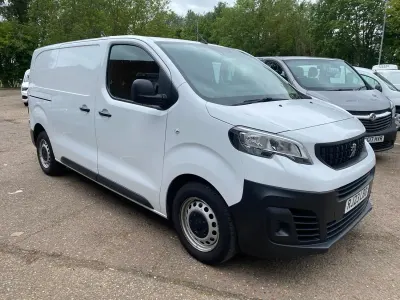 Usado Peugeot Expert Premium 2023 Branco Van