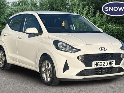 Used Hyundai i10 SE 67 HP (49 kW) 2022 White Hatchback