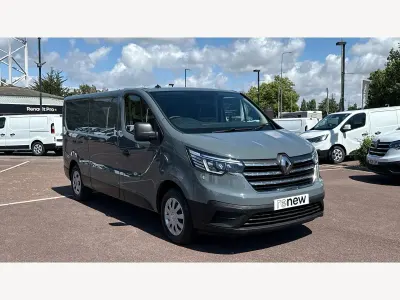 Used Renault Trafic Business 150 HP (110 kW) 2023 Grey MPV