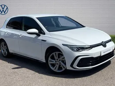 Used VW Golf VIII R-line 150 HP (110 kW) 2022 White Hatchback