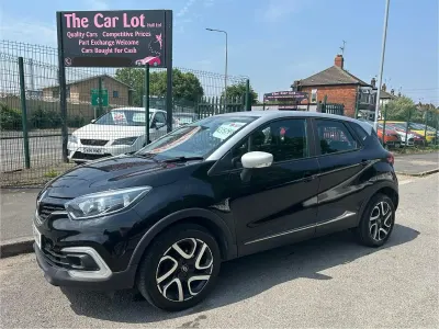 Used Renault Captur Dynamique 90 HP (66 kW) 2018 Black SUV