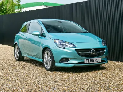 Used Vauxhall Corsa SRi 90 HP (66 kW) 2016 Green Hatchback