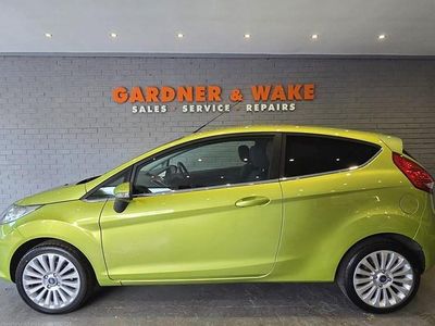 Used Ford Fiesta Titanium 2010 Green Hatchback