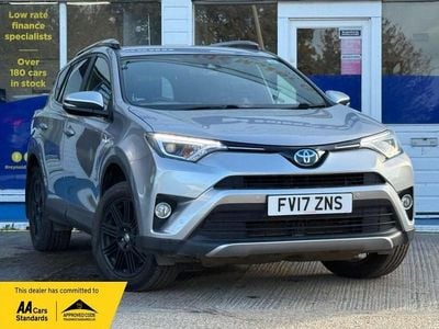 Used Toyota RAV4 197 HP (144 kW) 2017 Silver SUV