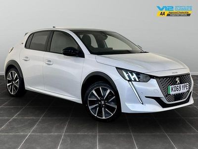 Peugeot e-208