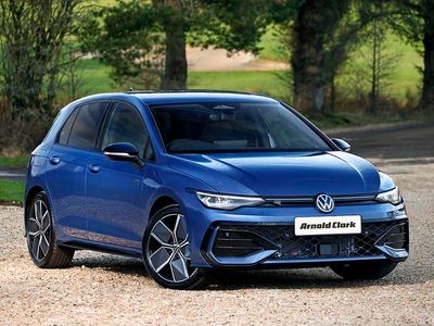 New VW Golf VIII Black Edition 150 HP (110 kW) 2025 Metallic  anemone blue Hatchback
